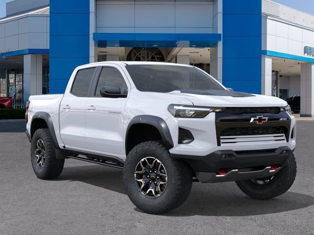 2026 Chevrolet Colorado ZR2 - Photo 8