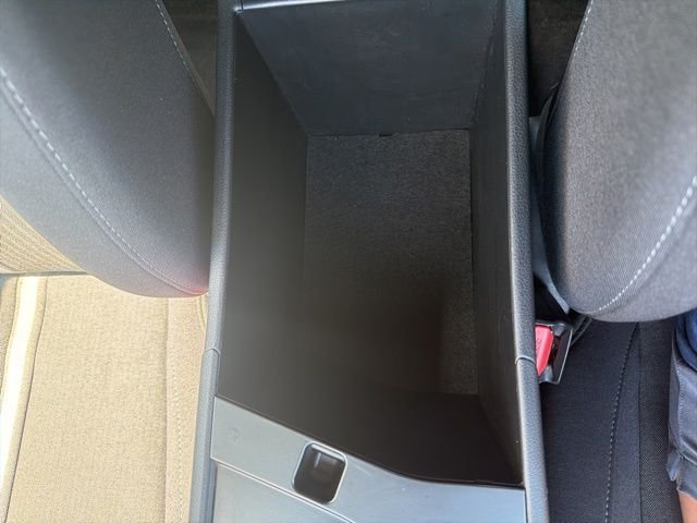 Used 2025 Red Hyundai SEL image 38