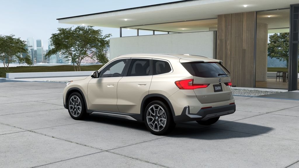 New 2027 Dune Grey Metallic BMW xDrive28i image 2