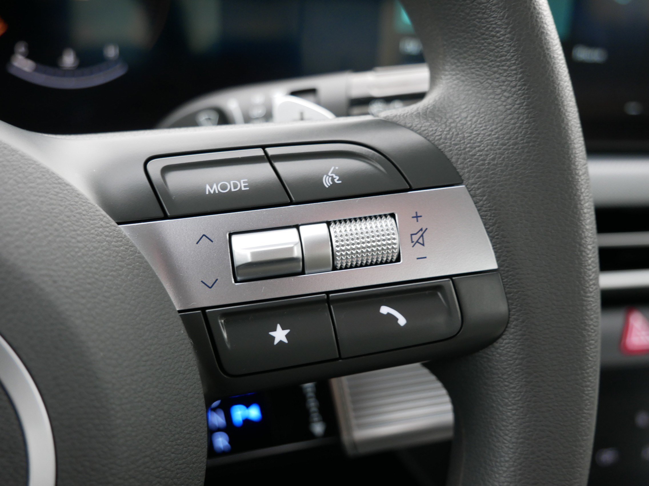 2025 Hyundai Sonata SEL - Photo 24