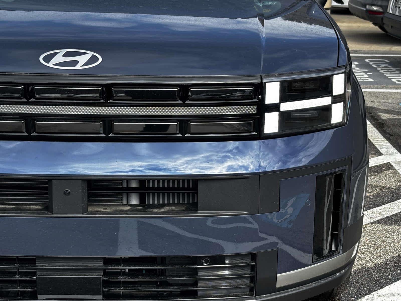 New 2026 Atlantis Blue Hyundai Limited 6P image 9