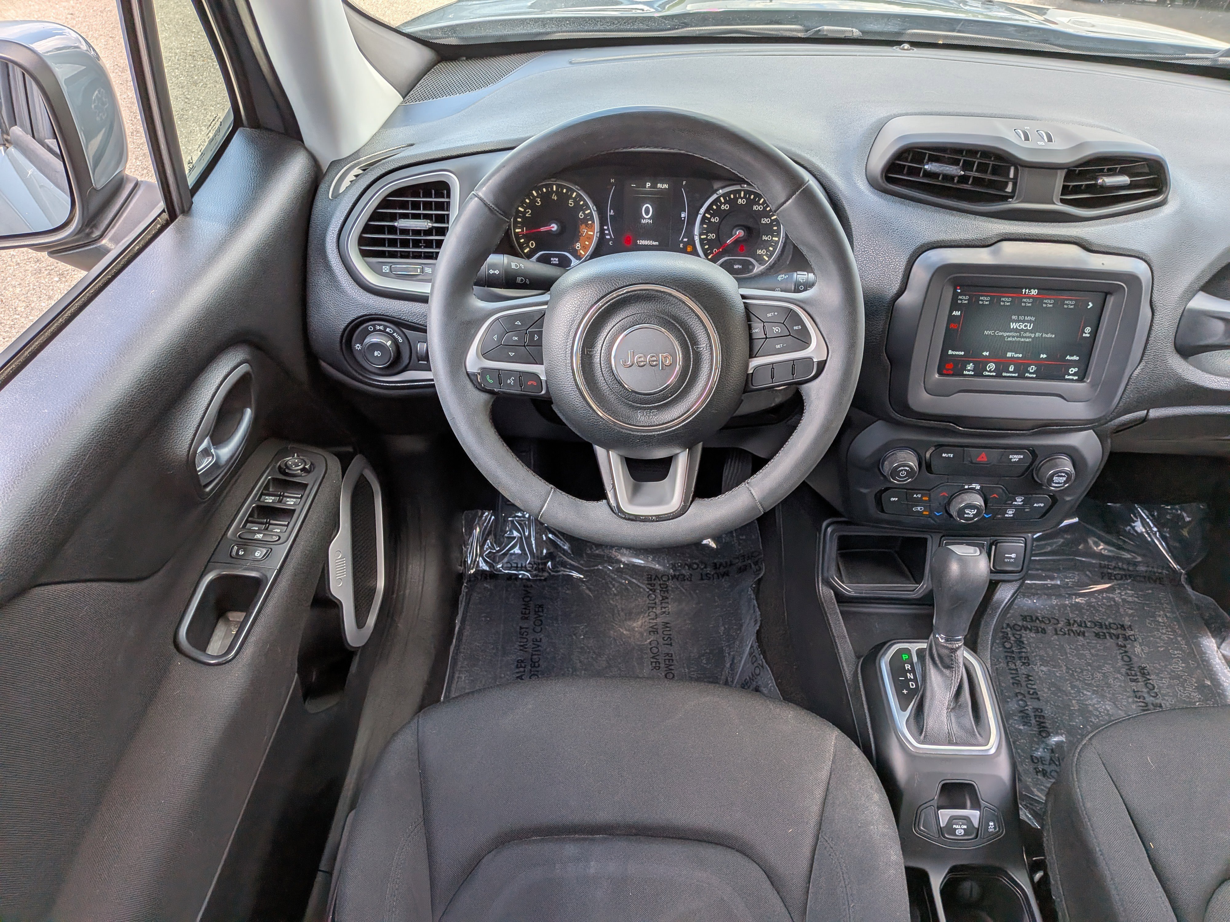 Used 2018 Anvil Jeep Latitude image 17