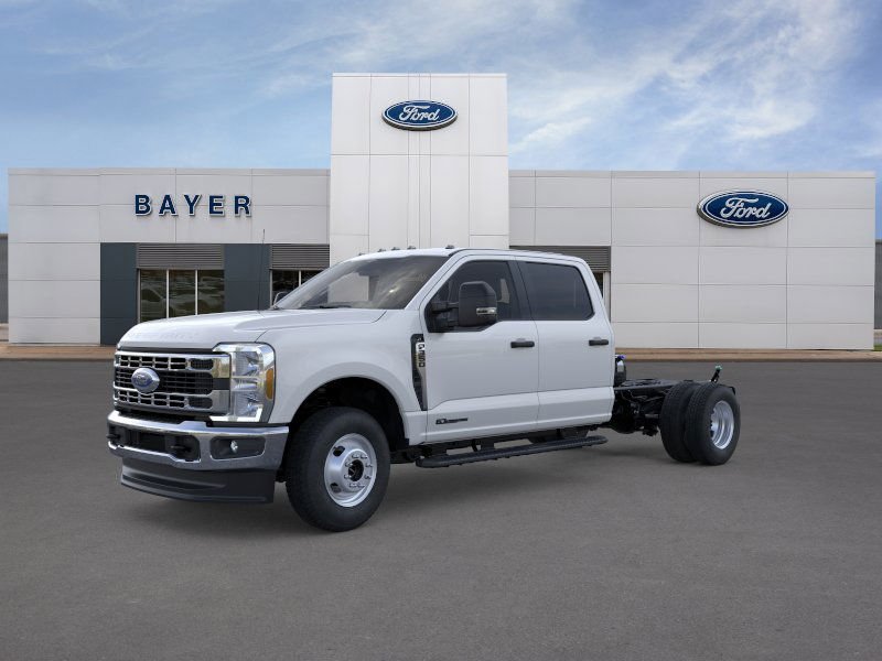 2026 Ford F-350 Super Duty Chassis Cab