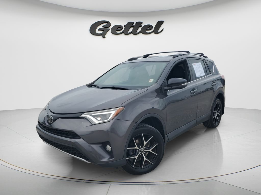 2017 Toyota RAV4 SE AWD's photo