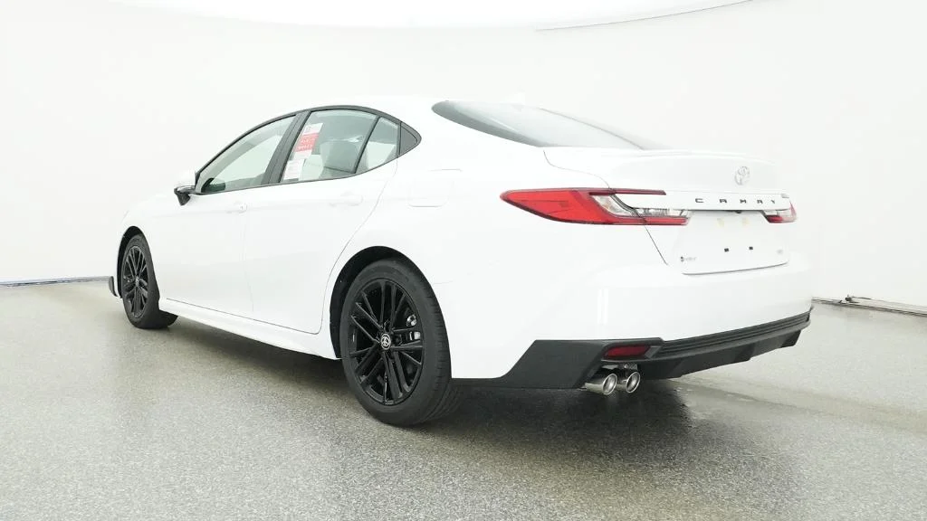 New 2026 Ice Cap Toyota SE image 14