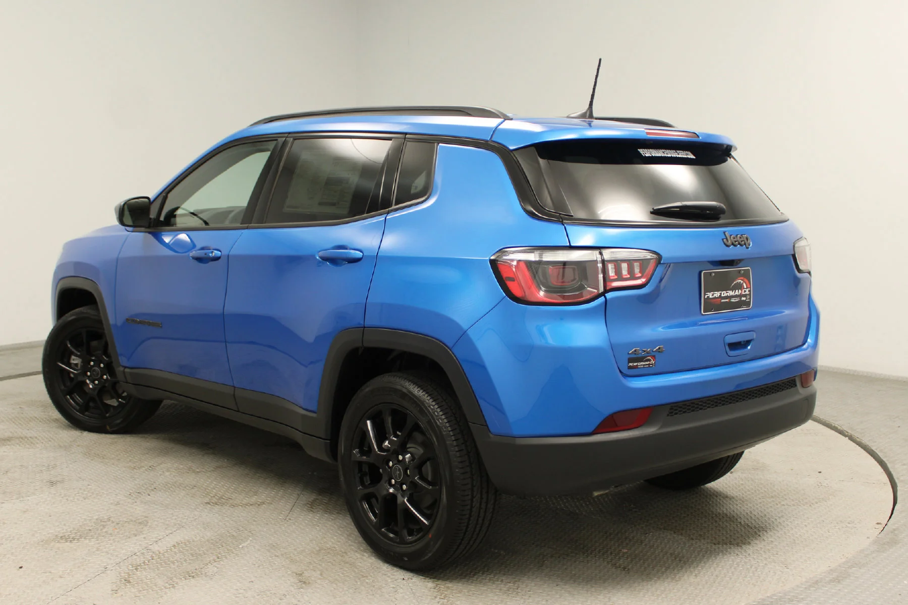 2025 Jeep Compass Latitude - Photo 24
