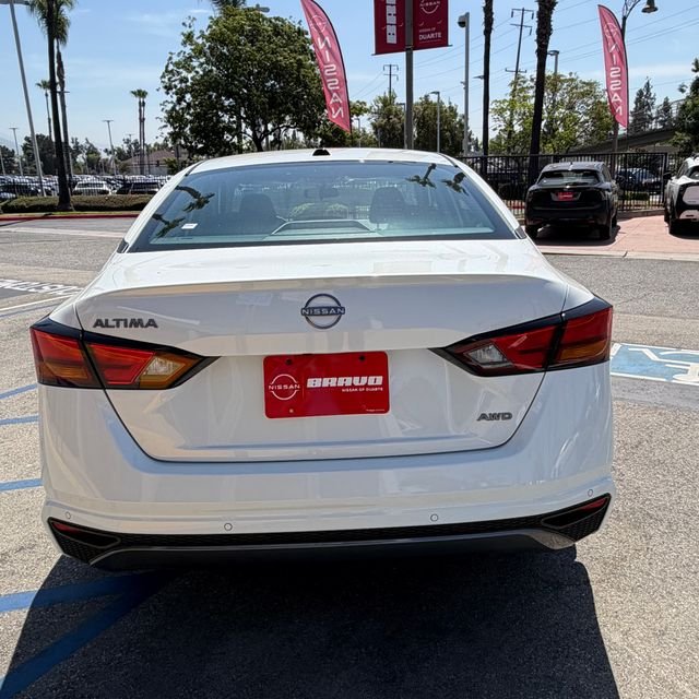 New 2026 Pearl White TriCoat Nissan SV image 6