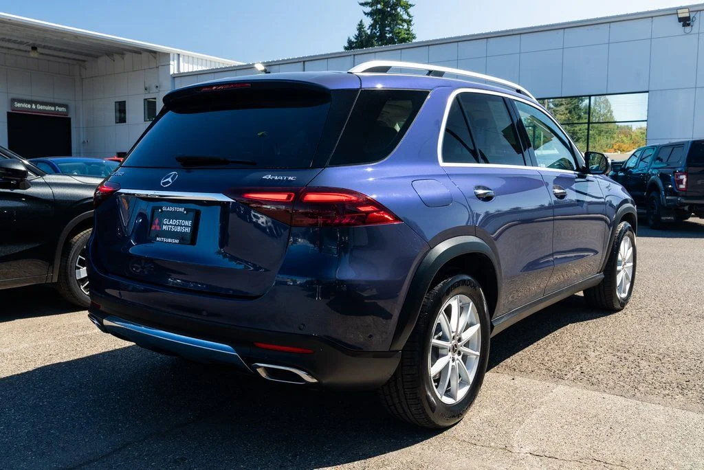 Used 2024 Blue Mercedes-Benz GLE 350 image 6