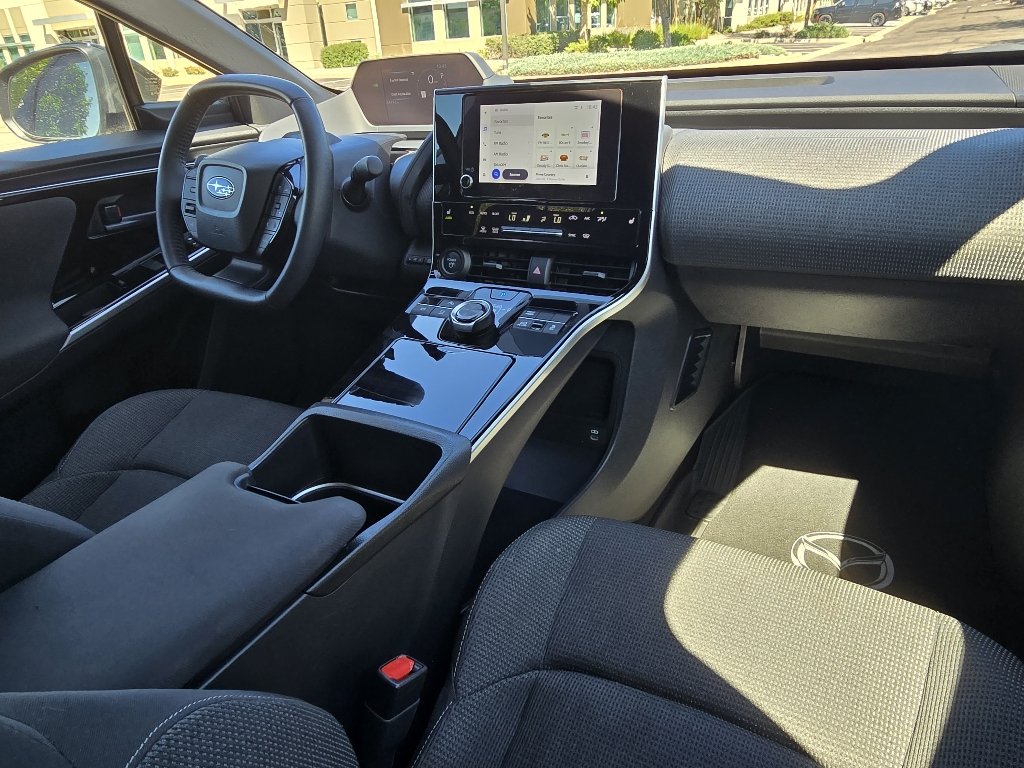 Used 2024 Smoked Carbon Subaru Premium image 27