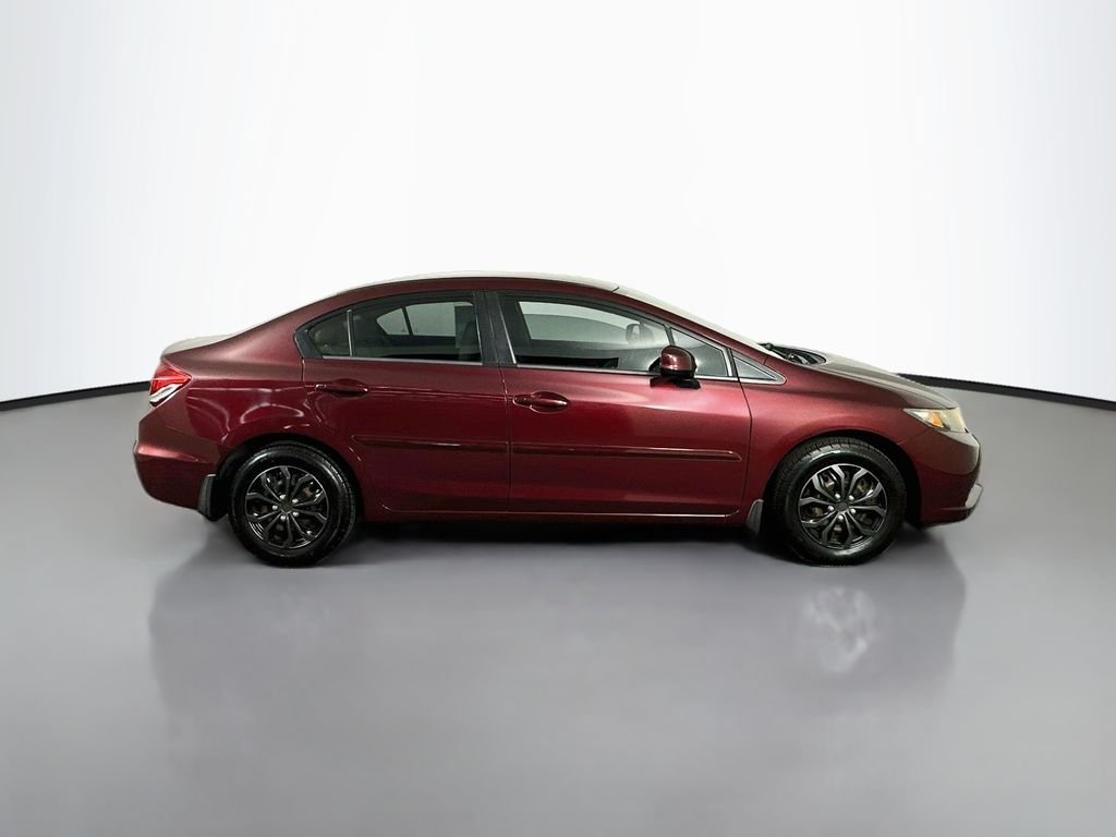 Used 2013  Honda LX image 9