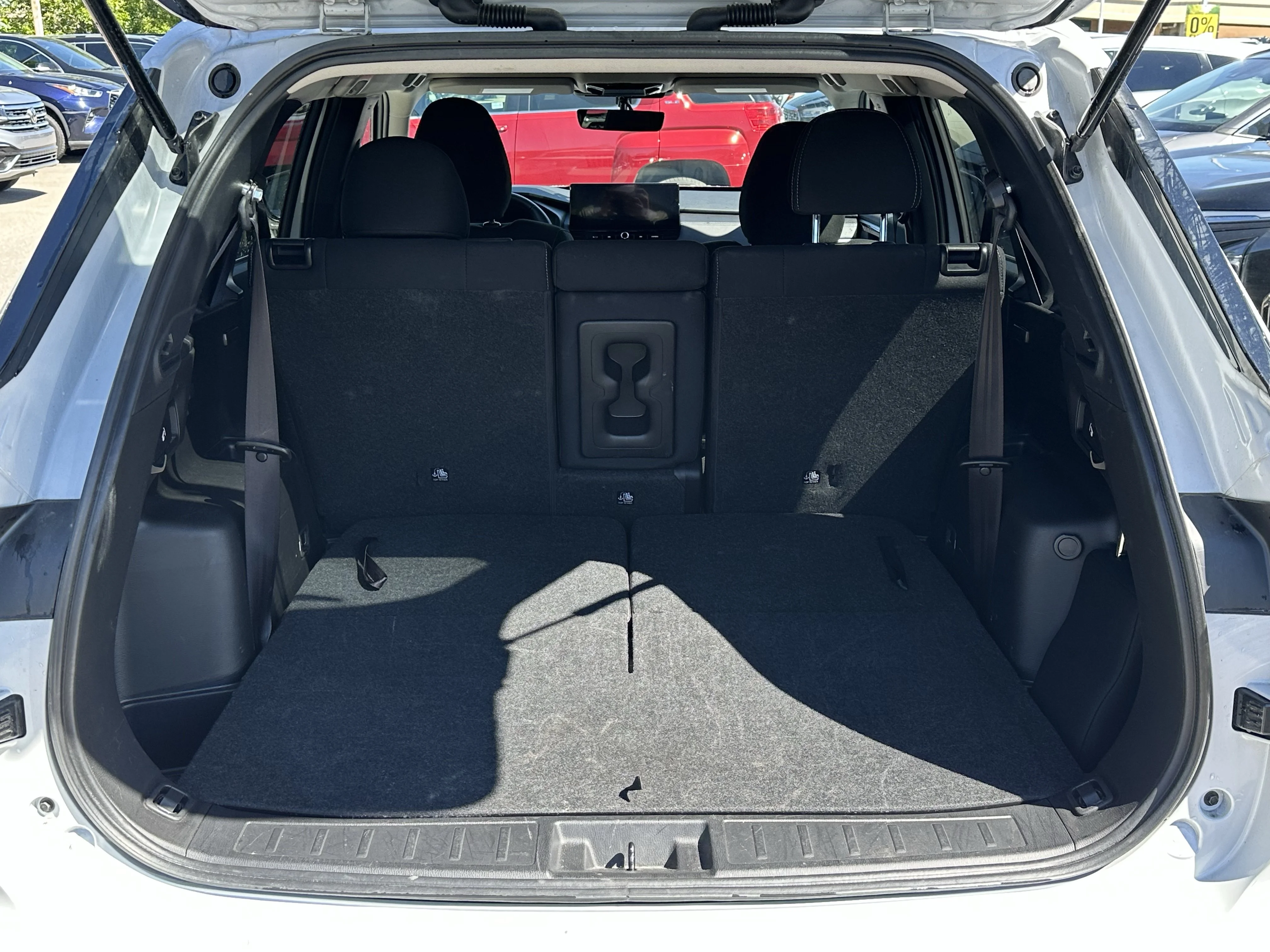 Certified Used 2025  Mitsubishi ES image 8