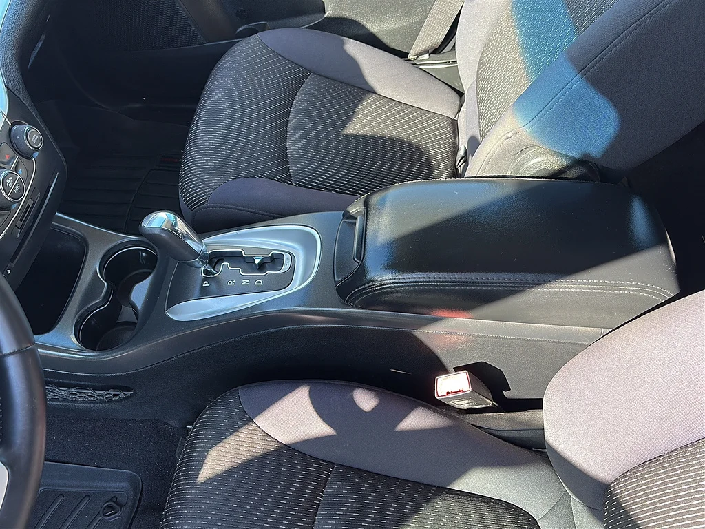 Used 2012 Bright Silver Metallic Clear Coat Dodge  image 27