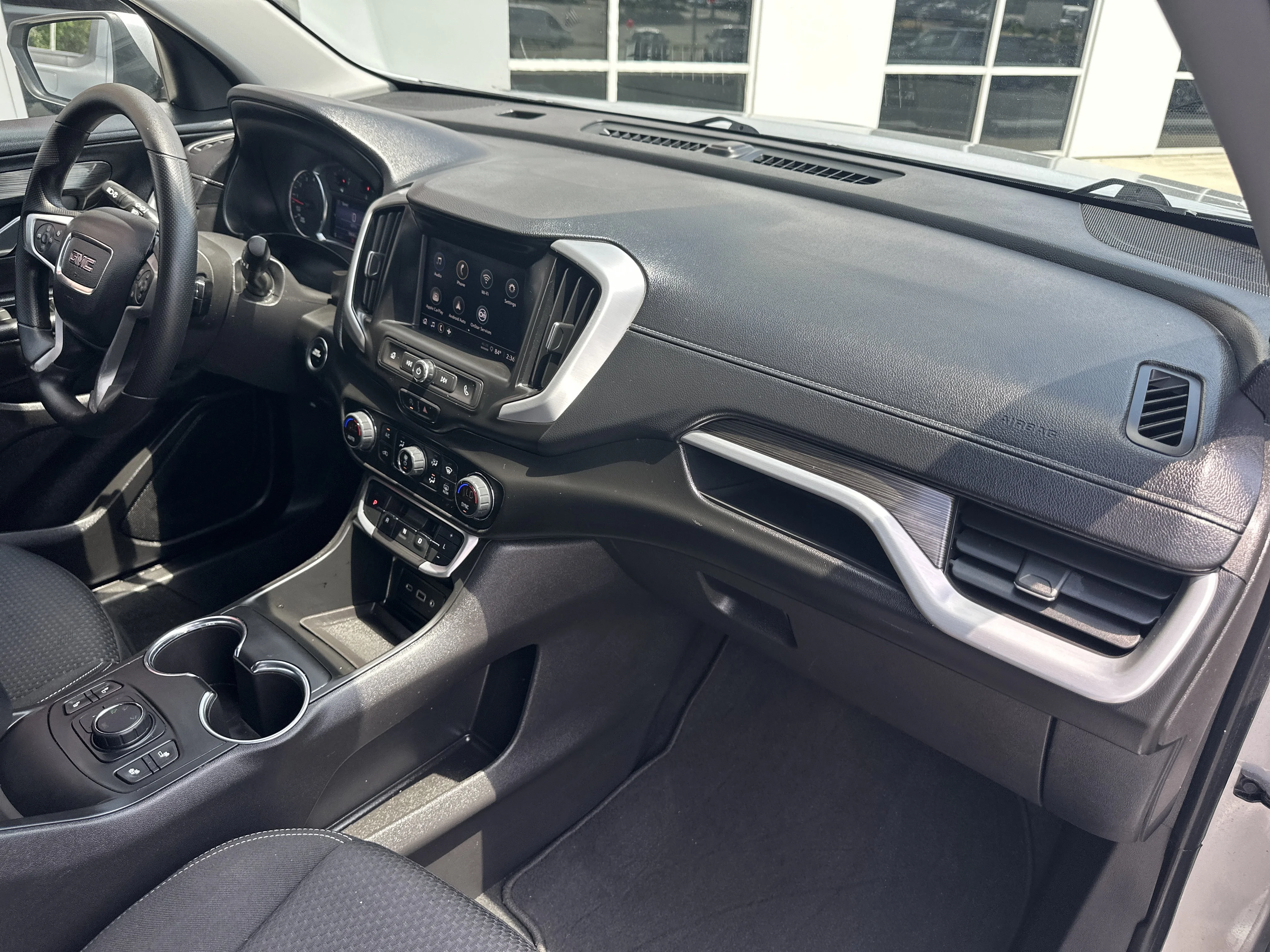Used 2022 Quicksilver Metallic GMC SLE image 28