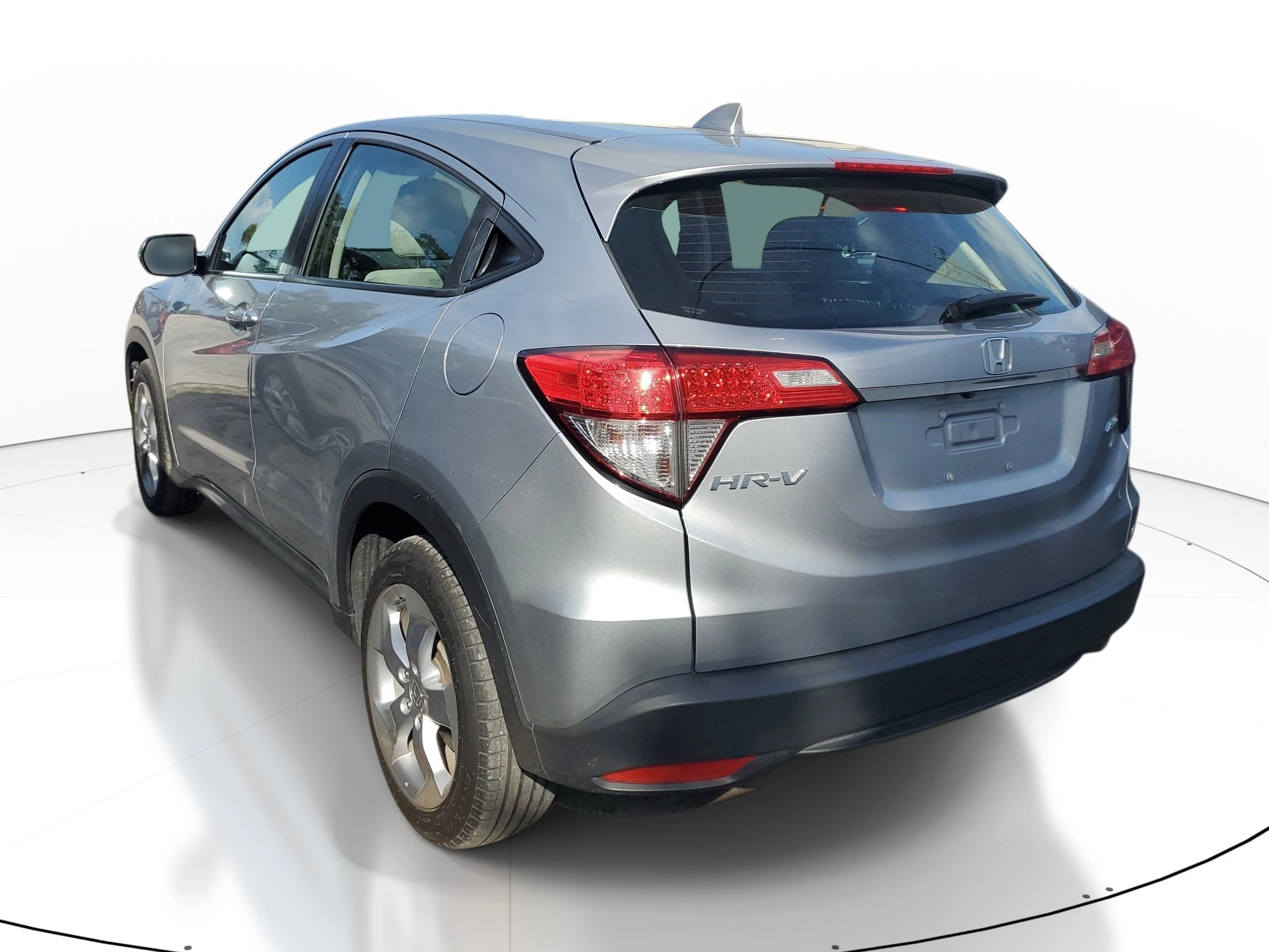 Used 2019 Silver Honda LX image 7