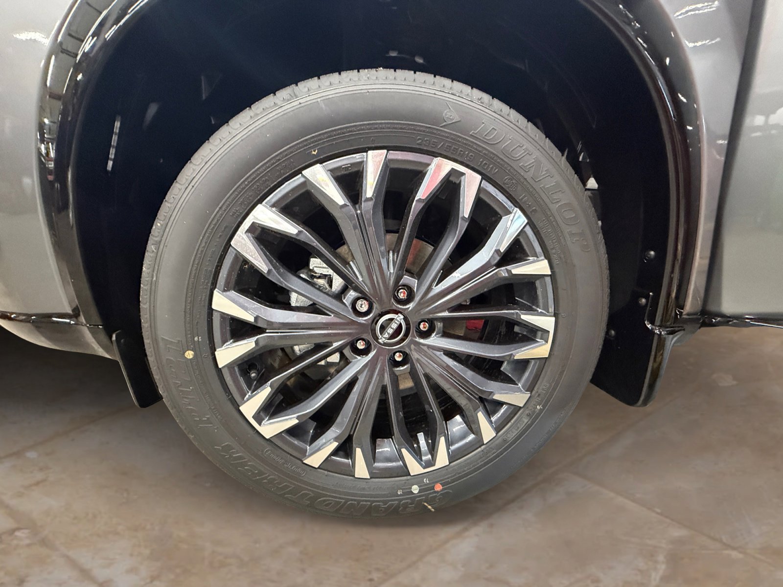 New 2026 Gun Metallic Nissan Platinum image 31