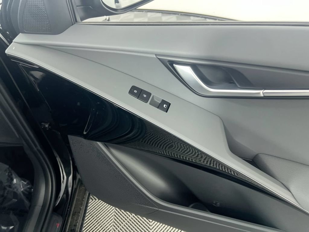 New 2026 Aurora Black Pearl Kia EX image 29