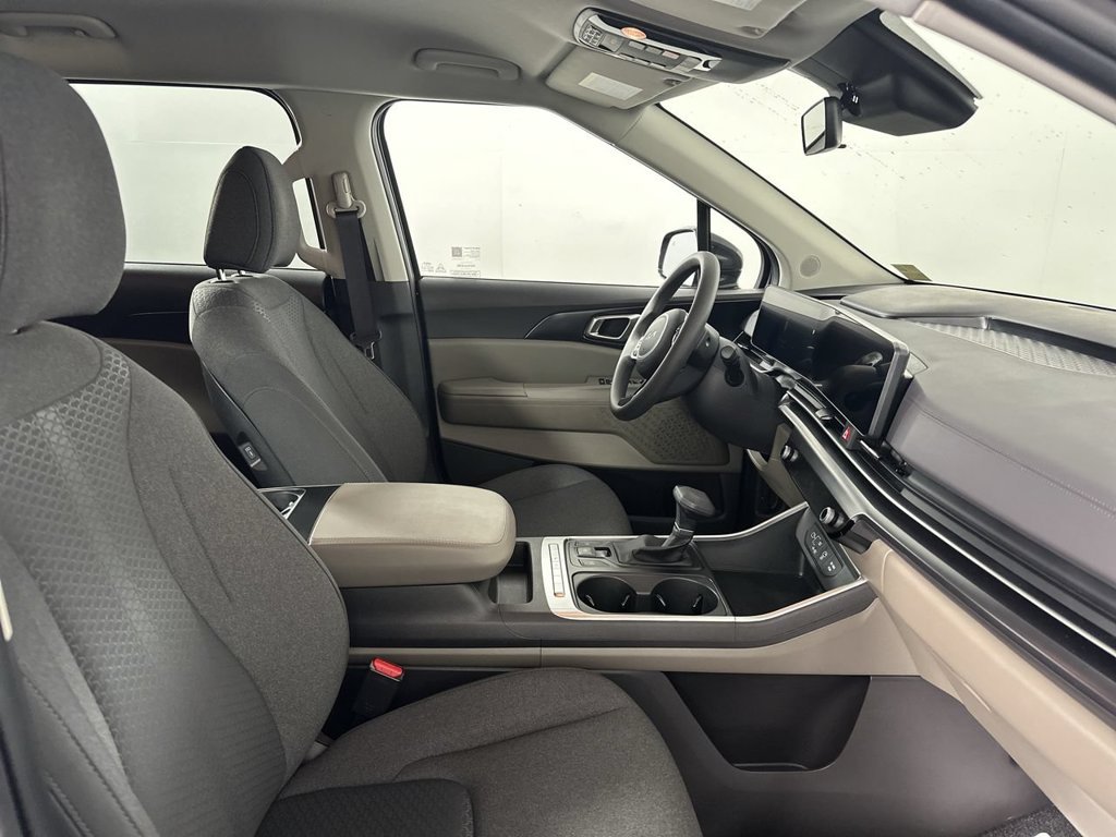 Certified Used 2026  Kia LX image 12