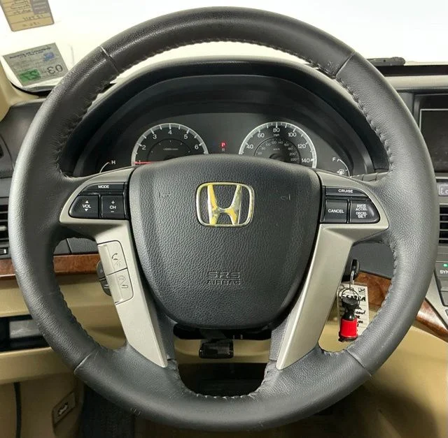 Used 2012 White Orchid Pearl Honda EX-L image 16