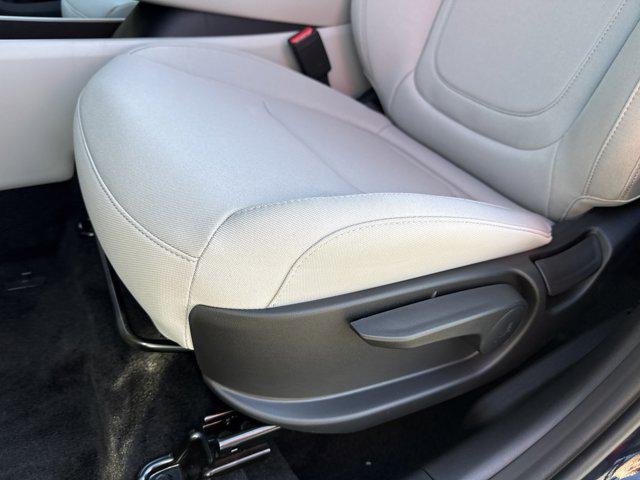 2026 Hyundai Tucson Blue SE - Photo 11