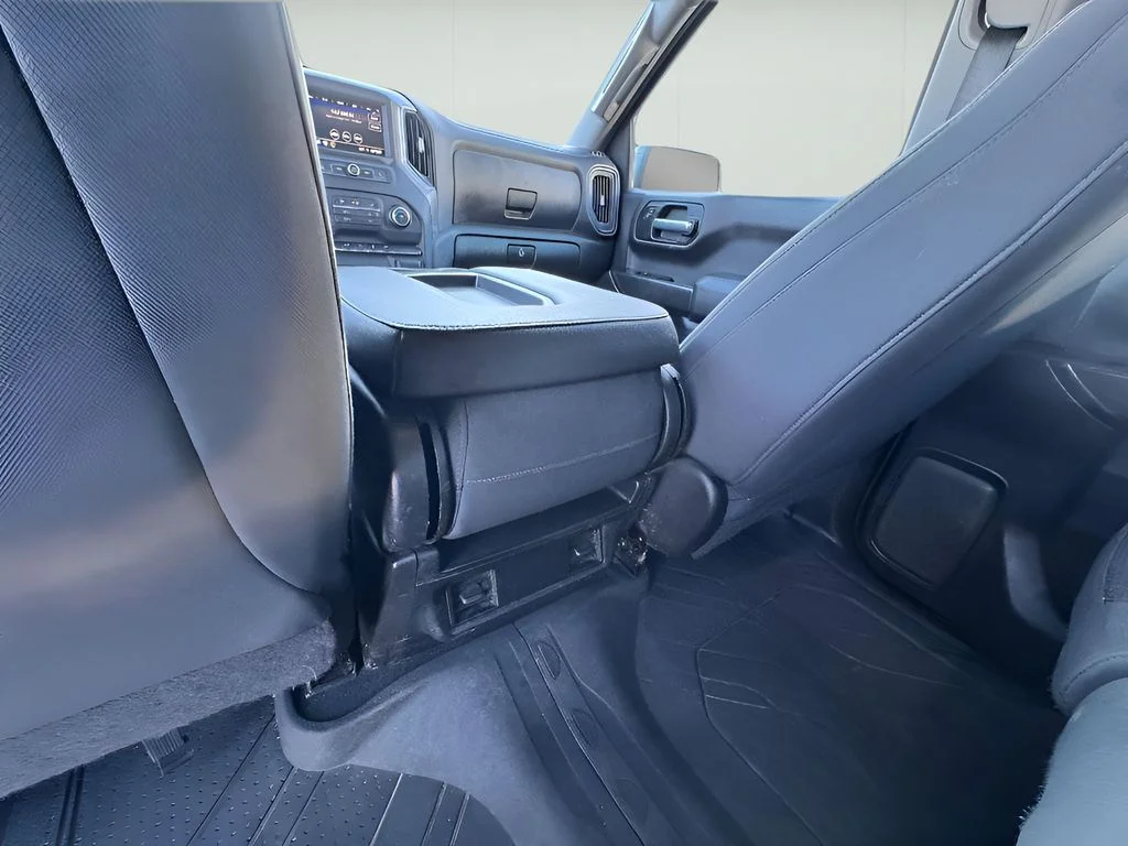 Used 2020 Shadow Gray Metallic Chevrolet Custom image 10