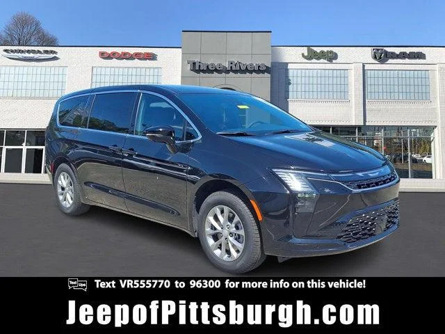 New 2027 Diamond Black Crystal Pearl-Coat Exterior Paint Chrysler Select image 1