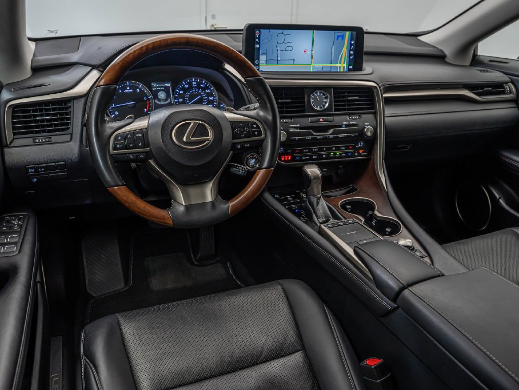 Used 2020 Atomic Silver Lexus 350 image 4