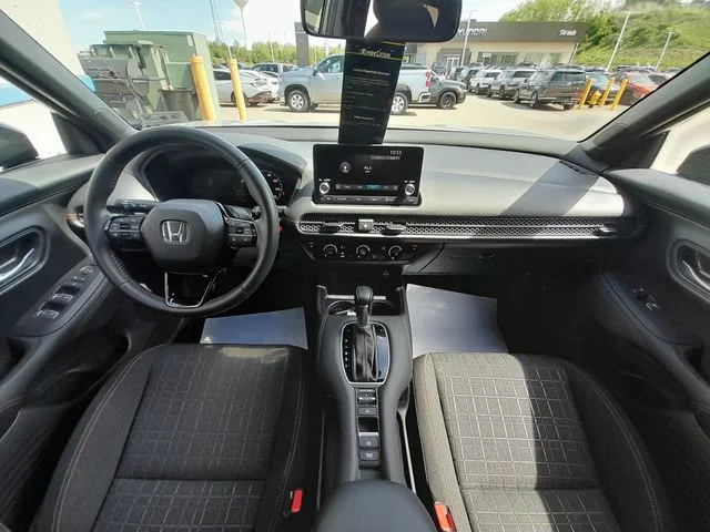 Used 2024  Honda Sport image 38