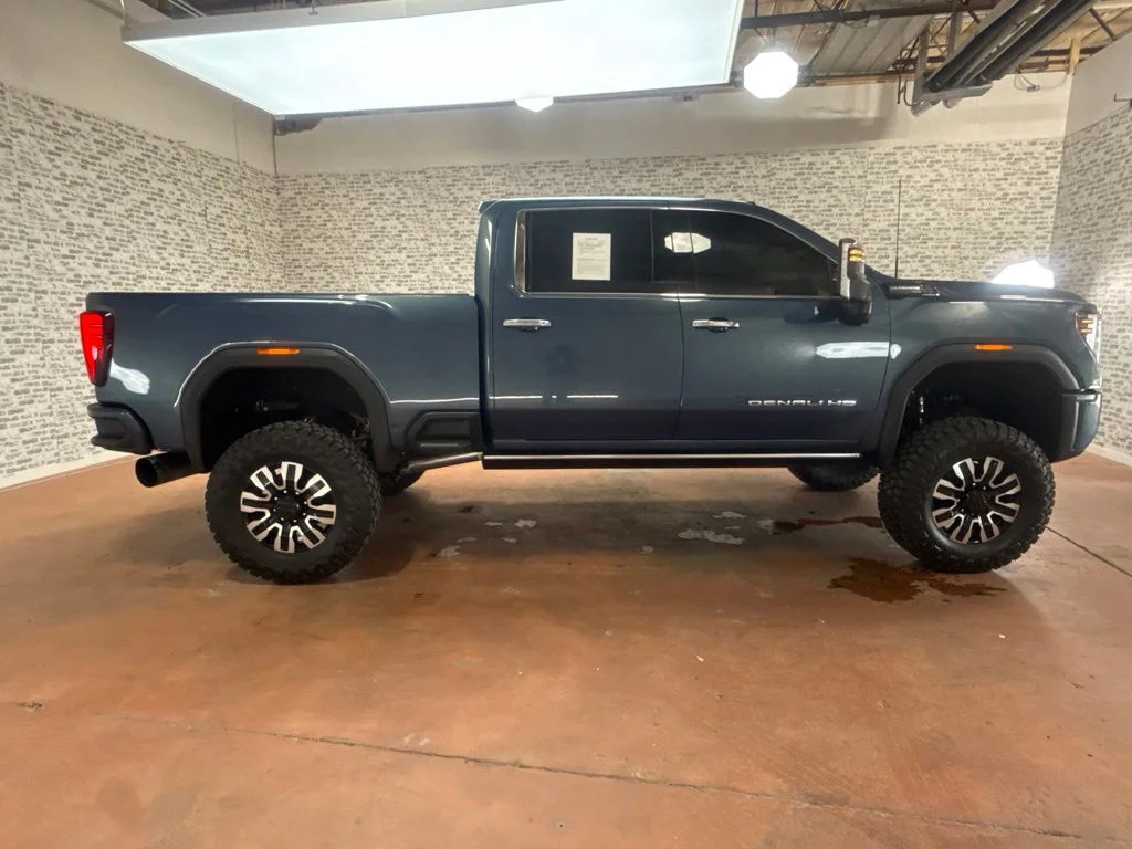 Used 2026 Downpour Metallic GMC Denali Ultimate image 8