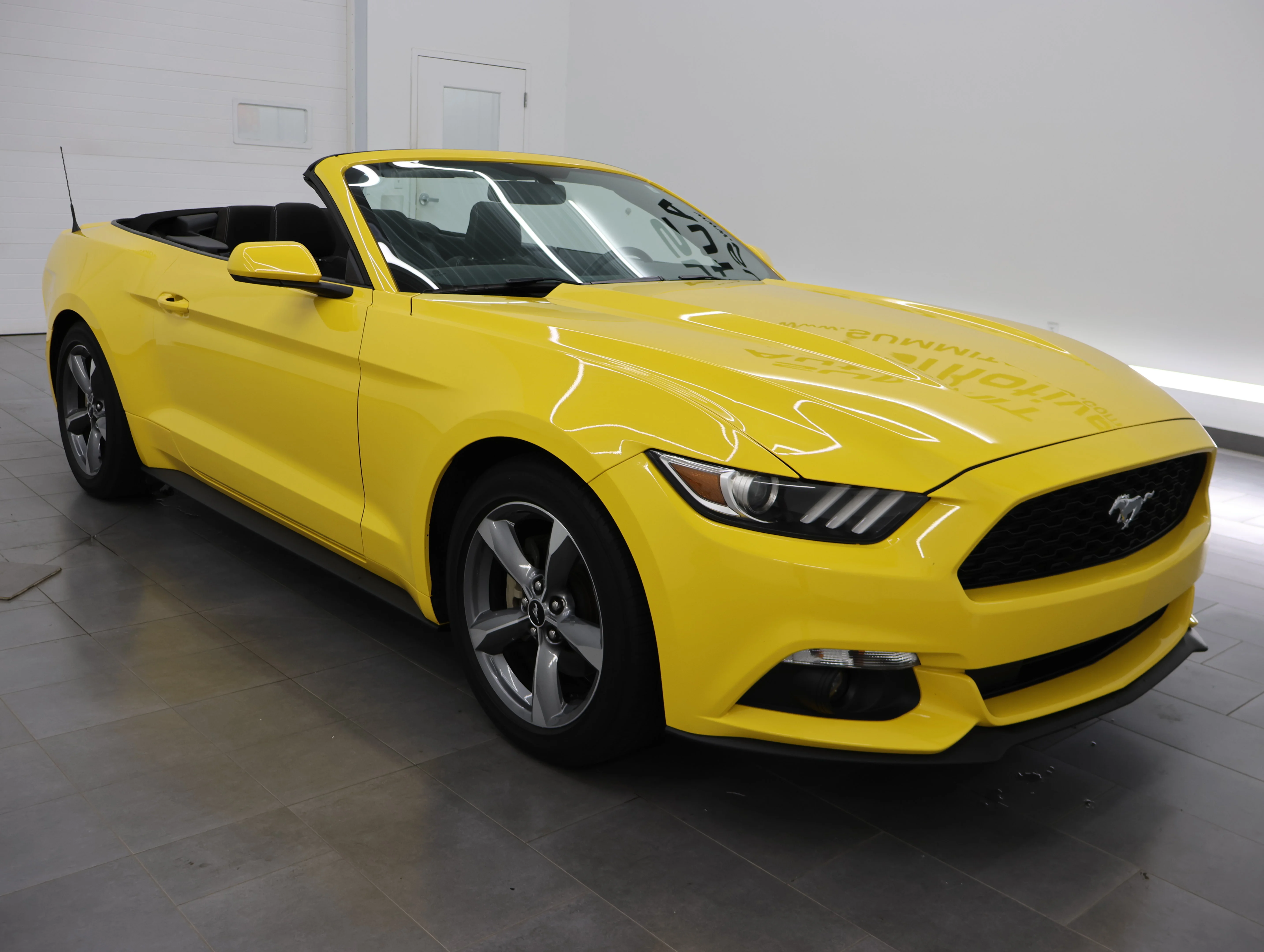 Used 2016 Triple Yellow Tri-Coat Ford V6 image 52
