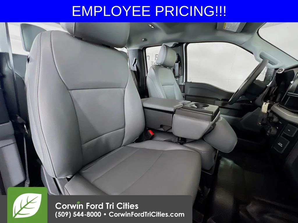 New 2026 Oxford White Ford XL image 16