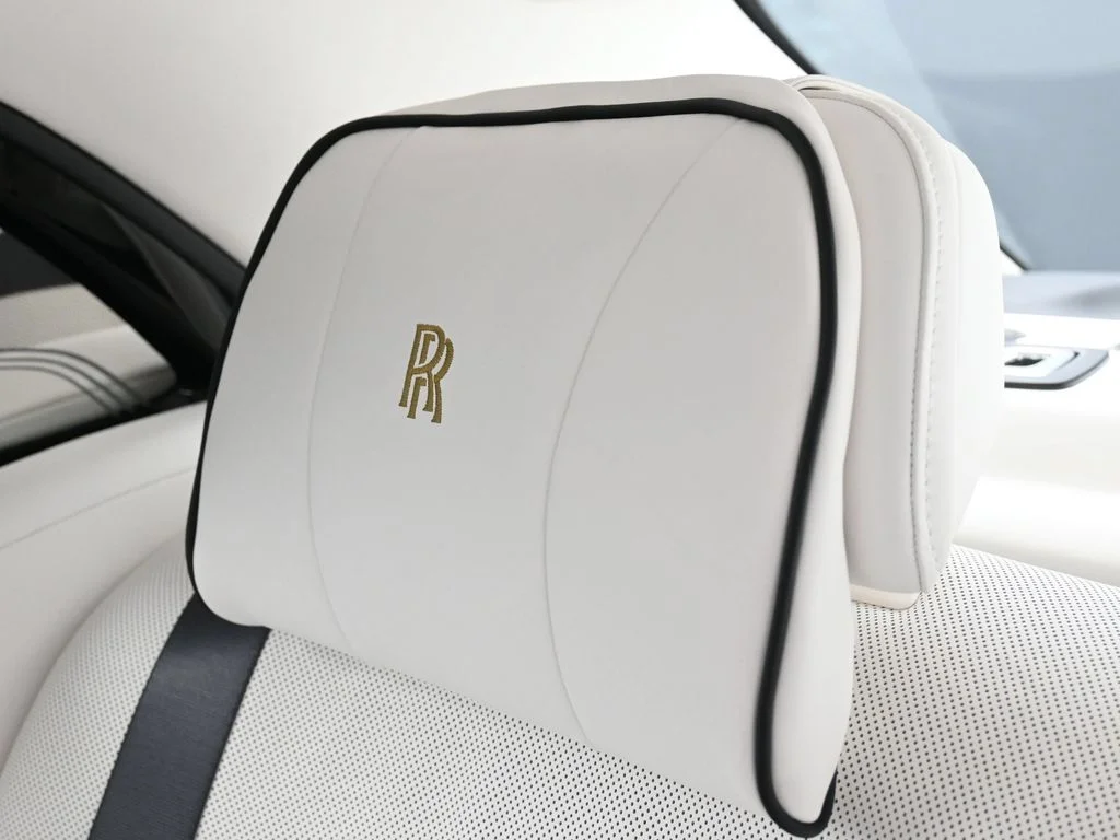 Used 2025 Black Rolls-Royce  image 21