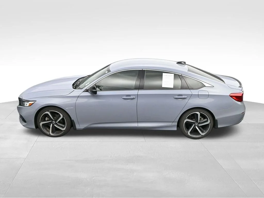 Used 2022 Sonic Gray Pearl Honda Sport image 28