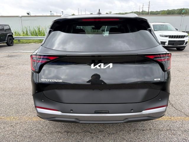 New 2027 Black Kia EX image 4