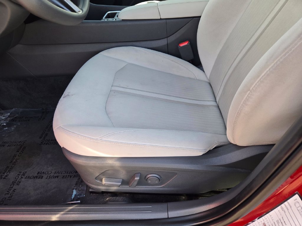 Certified Used 2025 Red Hyundai SEL image 14