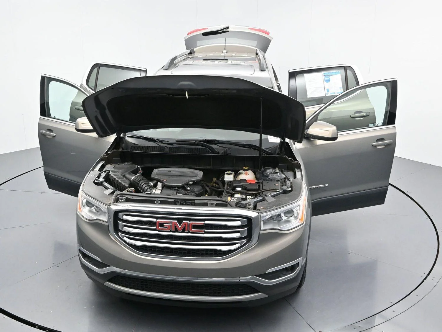 Used 2019 PEPPERDUST METALLIC GMC SLT image 52