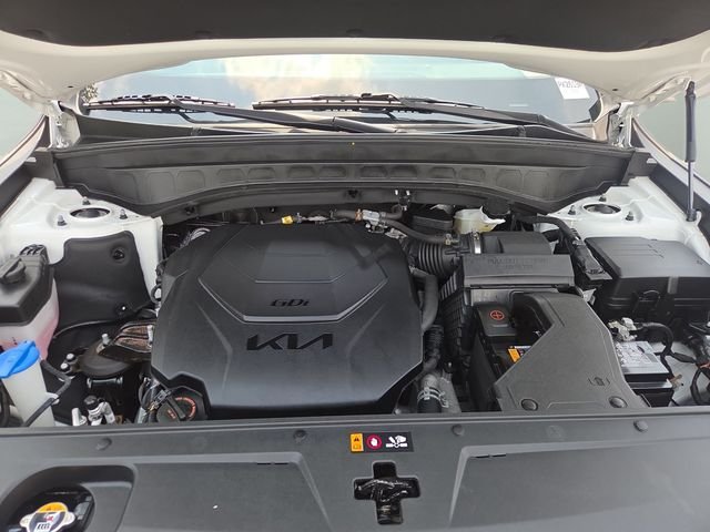 Certified Used 2023 White Kia S image 36