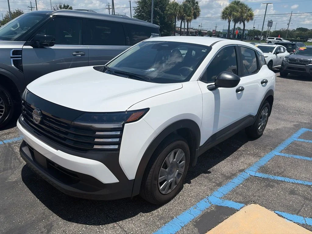 Used 2025 White Nissan S image 2