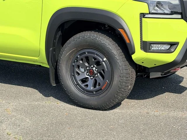 New 2026 Citrus Strike Nissan Crew Cab PRO-4X® image 7