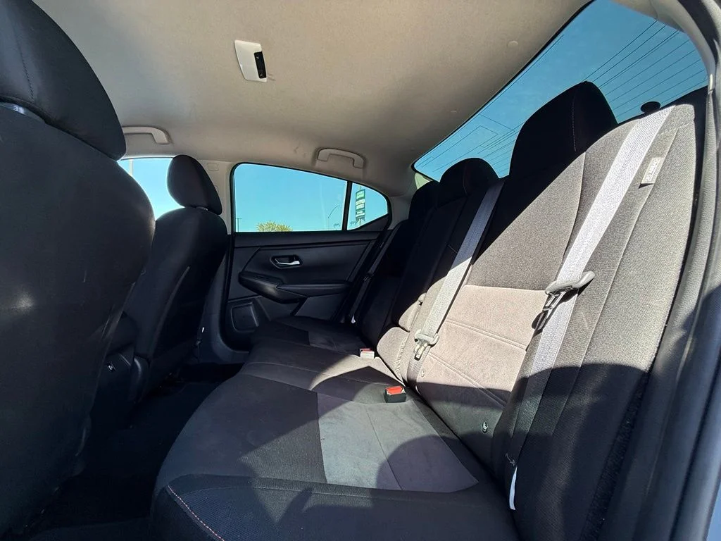 Used 2025 Gray Nissan SR image 33