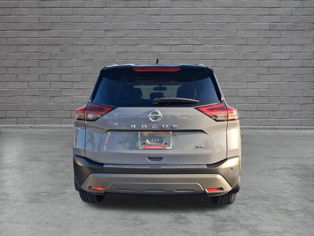Certified Used 2021 Gray Nissan SL image 9