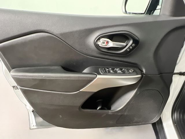 2021 Jeep Cherokee High Altitude - Photo 32