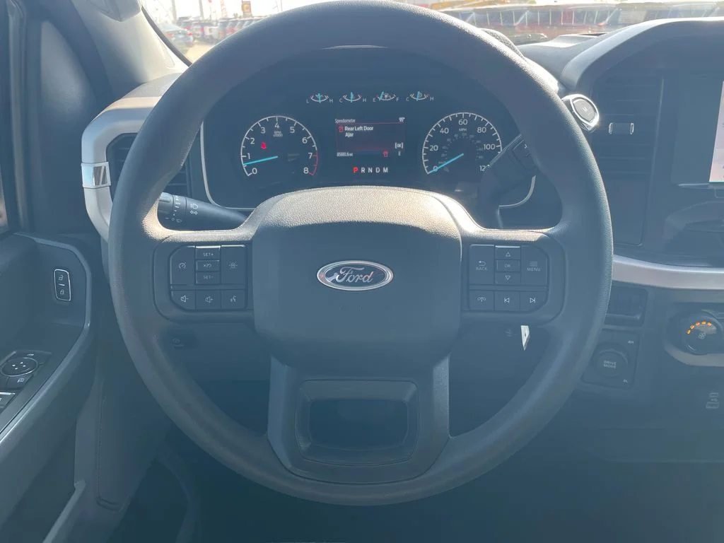 Used 2023 Gray Ford XLT image 11
