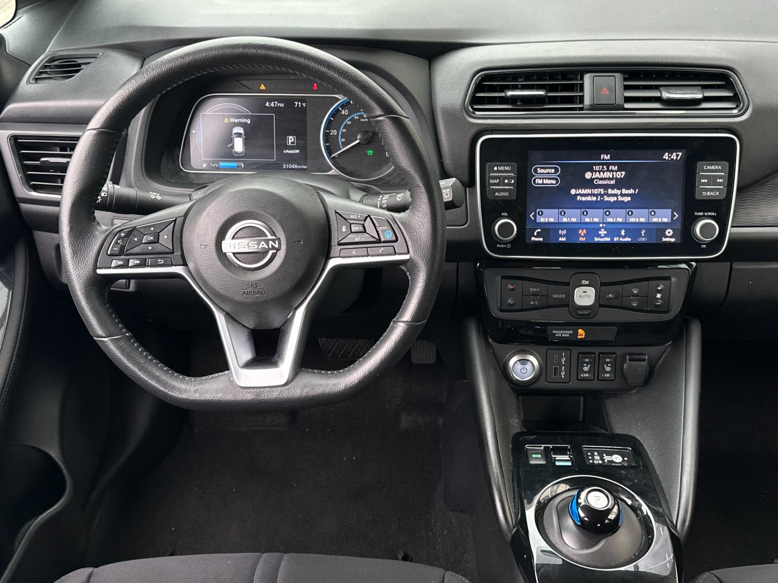 Used 2025 Super Black/Pearl White Nissan SV Plus image 13