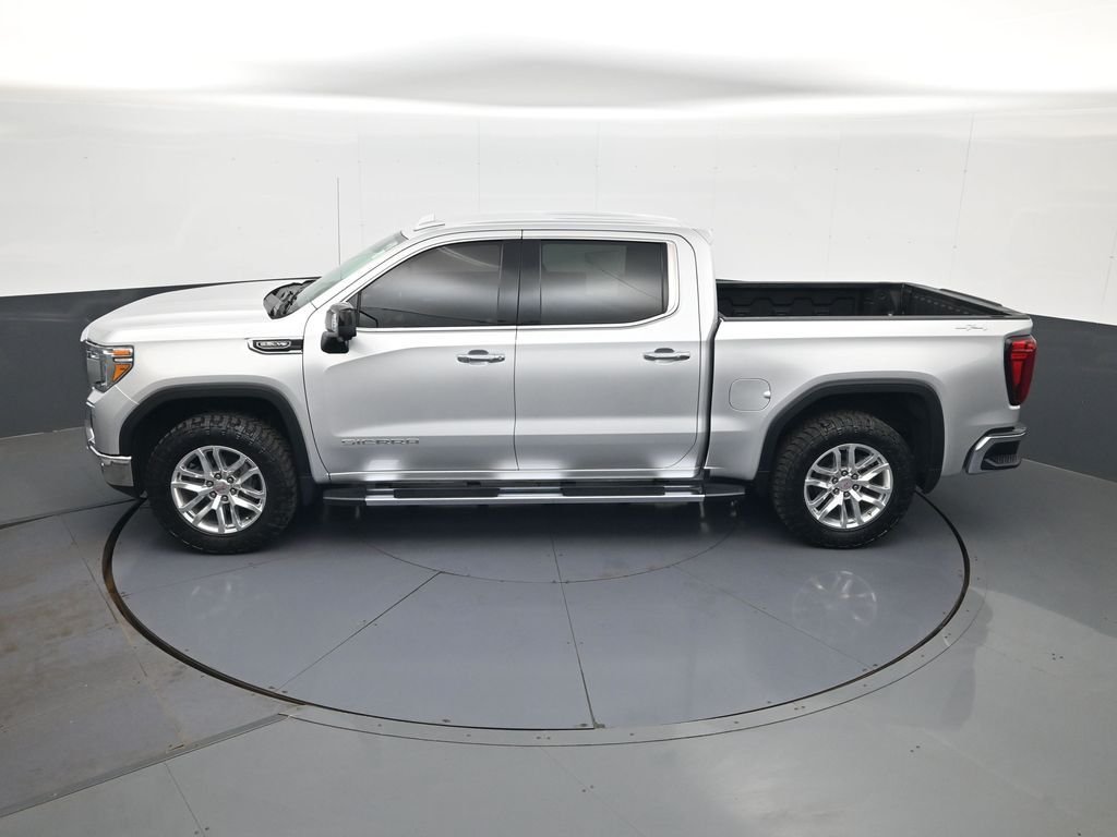 Used 2019 Silver GMC SLT image 21