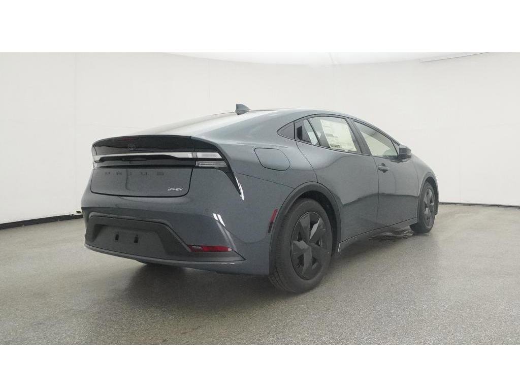 2025 Toyota Prius SE - Photo 24