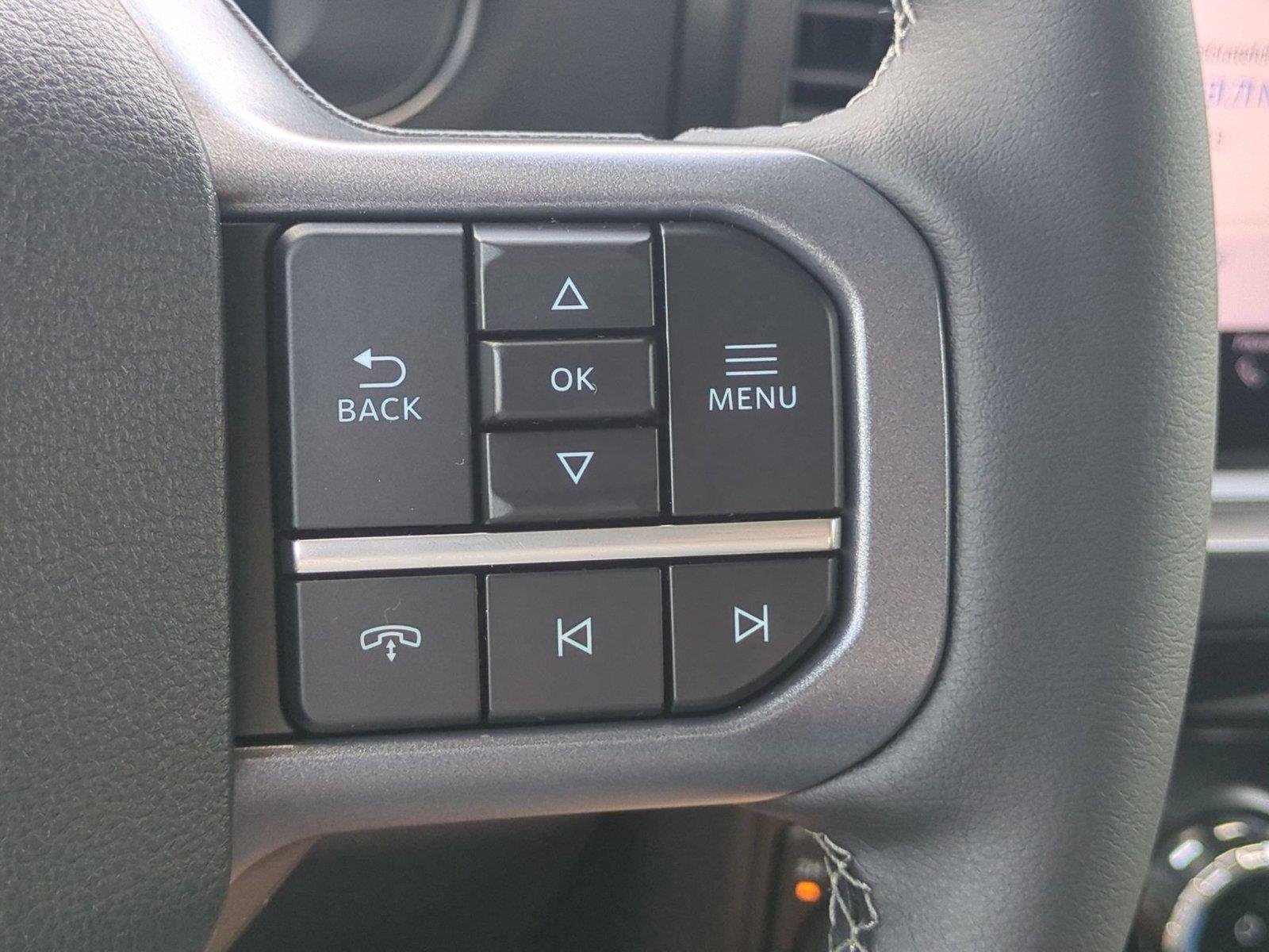 New 2026 Oxford White Ford F-250® Lariat® image 21