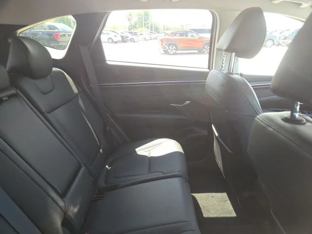 Used 2024 Silver Hyundai SEL image 5