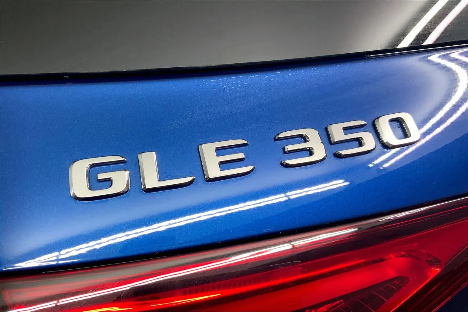 Certified Used 2022 Brilliant Blue Metallic Mercedes-Benz GLE 350 image 65