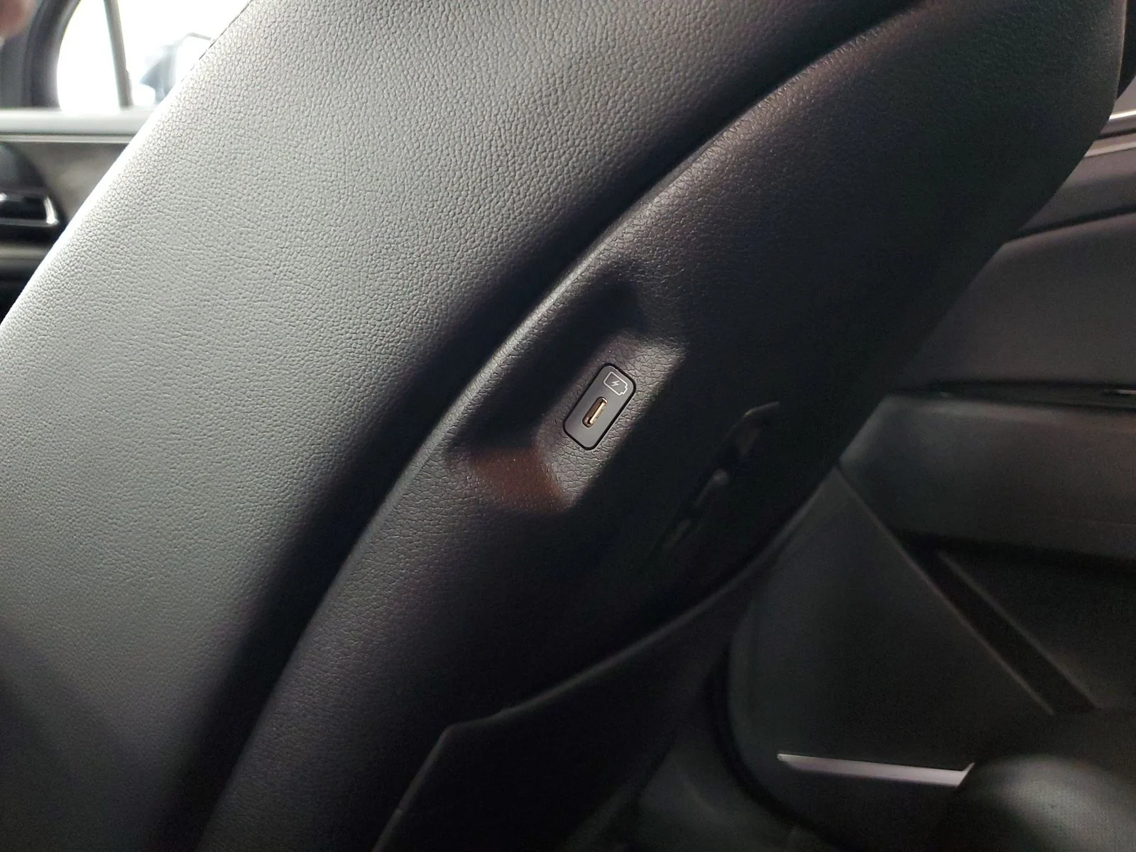 Certified Used 2024 Black Kia X-Line image 10