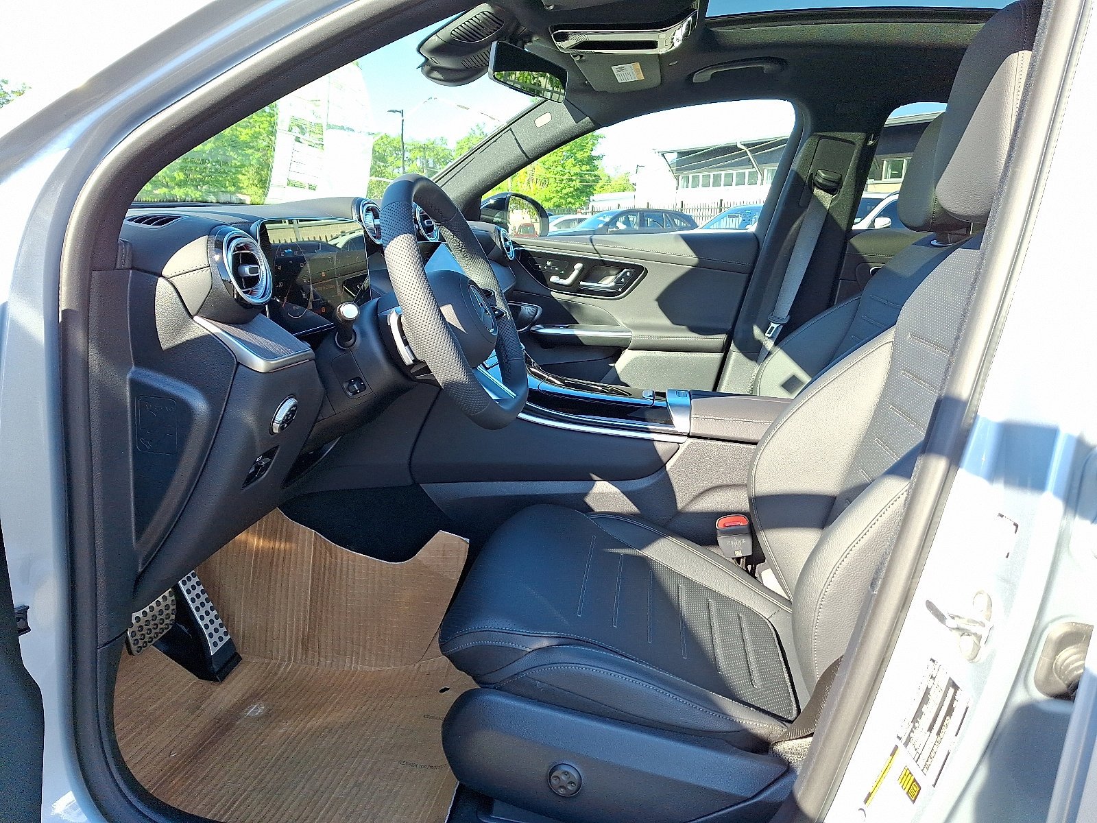 New 2026 Cirrus Silver Metallic Mercedes-Benz GLC 300 image 8